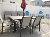 Family Friendly - 1/2 Block To Beach - 4 BR 3 Bath - Driveway Parking!