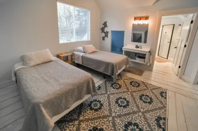 GREAT location across from YMCA. Can accommodate LARGE groups Hotels near Chambers Island Lighthouse