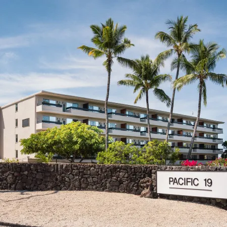 Pacific 19 Kona