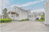 The Sea Gaze - 5BR with Beach Path Hotels near Palace Playland