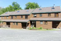Mount Snow House on Private Ski Home Trail w Shuttle Service