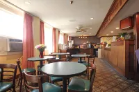 Fireside Inn & Suites Waterville - breakfast