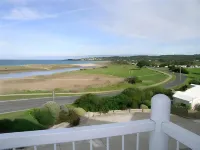 A Great Ocean View Motel - Ocean View