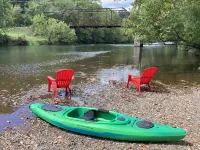 joins the hiking and biking trail. Walk to the river to fish, kayak or relax.
