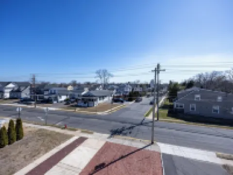 Belmar/lake Como-Tranquility 3 BR Apartment with Jacuzzi tub , Balcony&Terrace Hotels in Lake Como