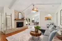 Gorgeous 5-bedroom House in Established Round Rock Neighborhood
