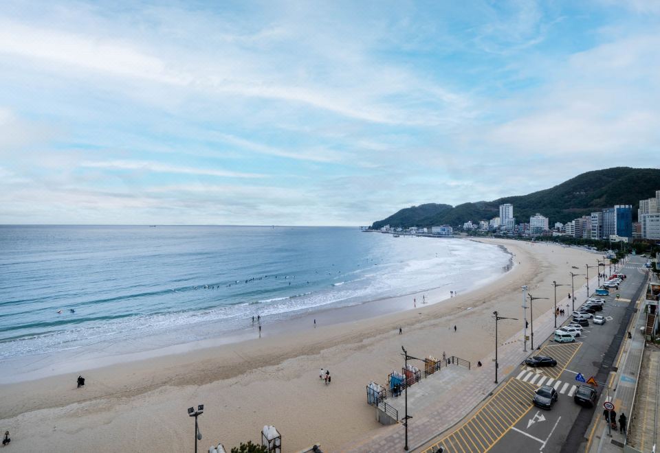 3. 에이치에비뉴 송..