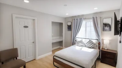 Xlnc Exotic home Lemon Groove by sdstay Hotels in Spring Valley