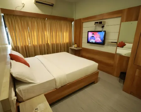 Haksons Residency Hotels in Mananthavady