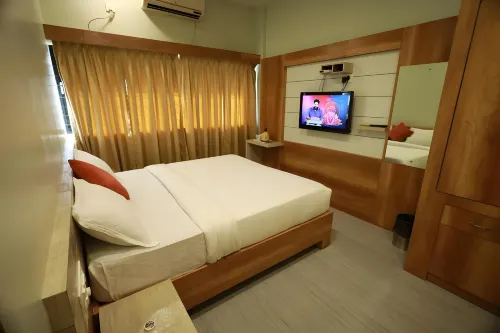 Haksons Residency Hotels in Mananthavady