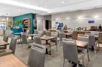 โรงแรมเบสต์เวสเทิร์น ซาน เบอร์นาร์ดิโน - ที่มีที่จอดรถ