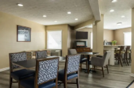 Auburn Lodge Near University