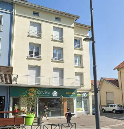 Tass. Treat yourself to an exceptional stay in the heart of Épinal! Отели в г. Эпиналь