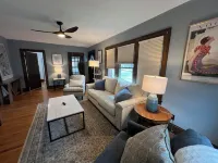 Warm, Charming 3Br House w Fenced Yard in Quiet Neighborhood Close to Everything Hotels in East Longmeadow