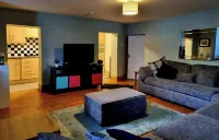 A Basement Apartment Hotels in Llansteffan