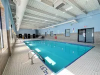 Divya Sutra Plaza and Conference Centre Calgary Airport Hotels in Calgary