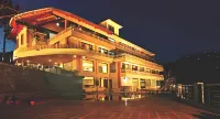 Sea Hawk Hill Resort - A Luxury Boutique Resort
