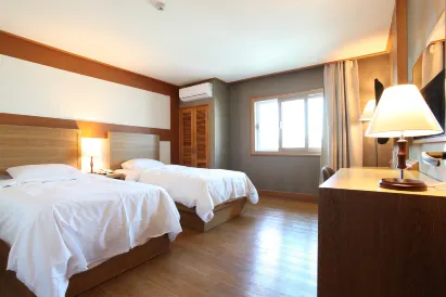 Diamond Hotel