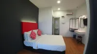 The Red Hotel Hotels near Surau Haji Hassan Batu 8 Sijangkang