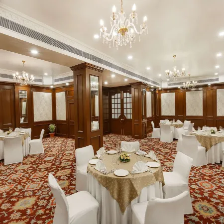 La Place Sarovar Portico Lucknow