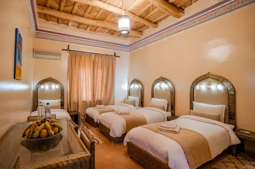 Kasbah Tizzarouine Hotels in Boumalne