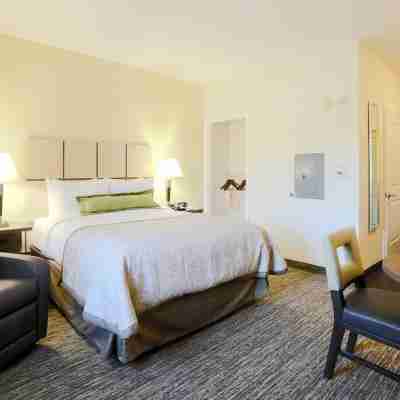 Candlewood Suites Belle Vernon Rooms