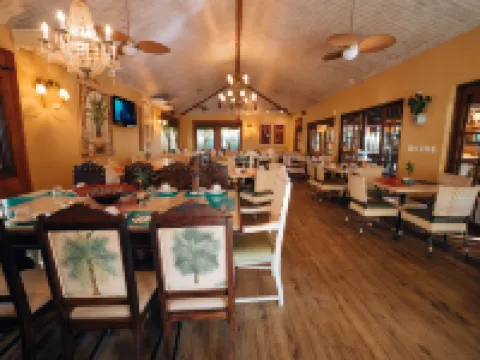 Hot Beach Raízes Antigo Thermas Park Hotels in Olimpia