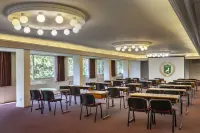 Forest Park Hotel Hotels in Kalopanayiotis