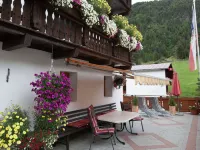 Chalet in Vent Near Stablein Ski Lift
