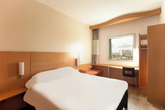 Ibis Tanger City Center