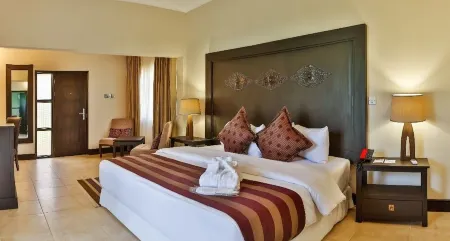 Ridge Royal Hotel Отели в г. Abura Asebu Kwamankese