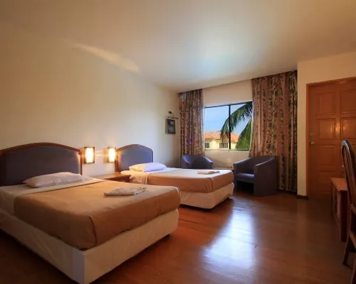Seri Indah Resort Ξενοδοχεία στην πόλη Batu Buruk