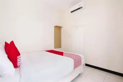 Cozy Residence Syariah Malang Hotels in Mojolangu