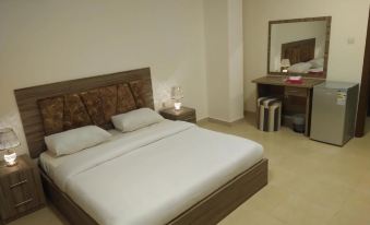 Rayan Hotel Suites