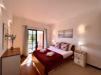Vilamoura Paradise Golf with Pool by Homing - Kitchens