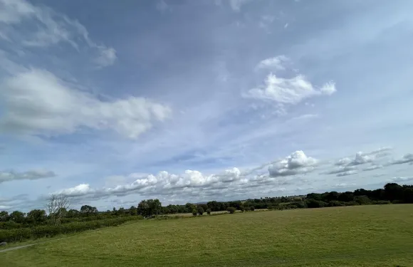 精彩的四卧室小屋，可睡8人