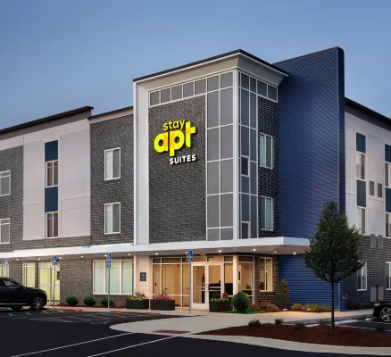 Stayapt Suites Louisville North-Clarksville
