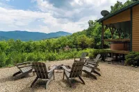 Among the Clouds by AvantStay Views Hot Tub