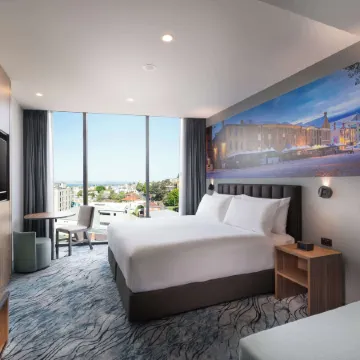 DoubleTree by Hilton Hobart