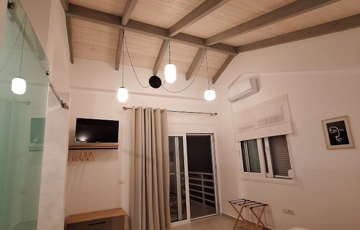 Luxury Apartments Kanali