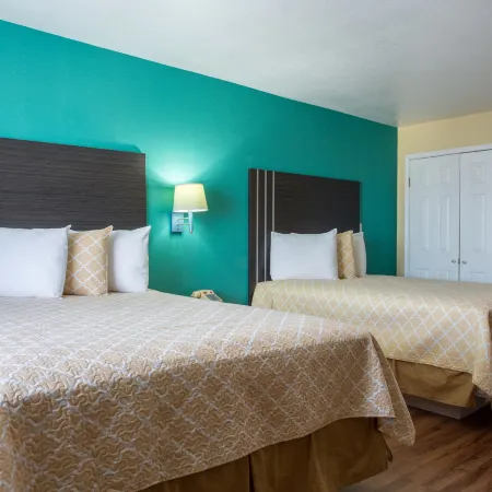 Pinn Road Inn and Suites Lackland AFB and Seaworld
