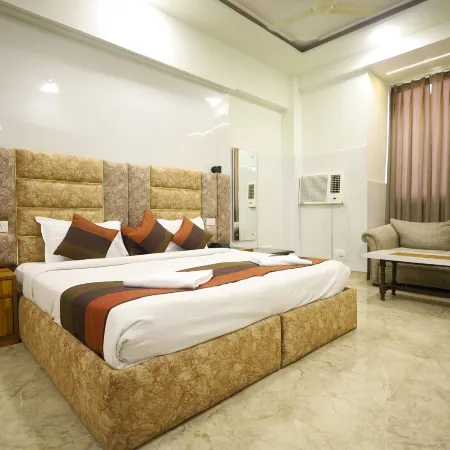 Hotel Krishna Sagar , Ghaziabad