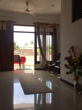 White Baby Beach Rest