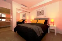 Vine Serviced Apartments Hotel di West End