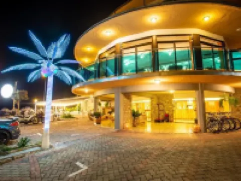 Hotel Caribe - Garda Lake Collection Hotels in Brenzone sul Garda