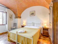 Countryside Holiday Home in Gambassi Terme with Garden Hotels near Toscana Principe Railway Station
