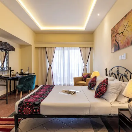 Sentrim Castle Royal Hotel