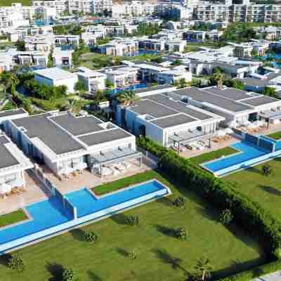 Rixos Premium Magawish Suites and Villas Hotel Exterior