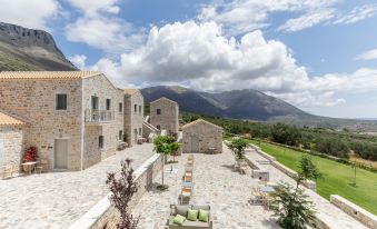 Salvia Areopolis All Suite Hotel