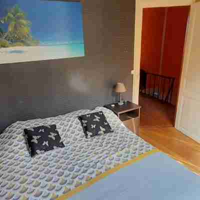 Elegant Bourgeoise Style House Rooms